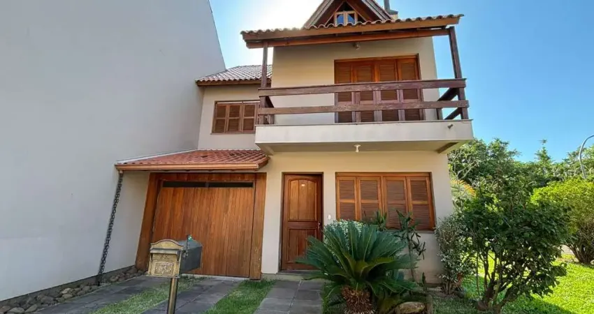 Resodência com 4 dormitórios em condomínio com Energia Solar Privativa.