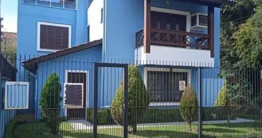 Casa para Venda - 248.29m², 3 dormitórios, sendo 1 suites, 2 vagas - Ipanema