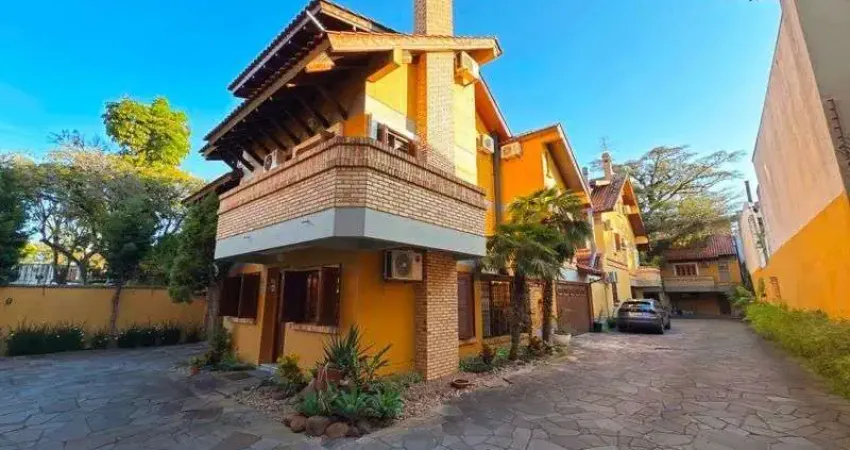 Casa Condominio com 3 dormitórios, sendo 1 suites, 2 vagas - Pedra Redonda