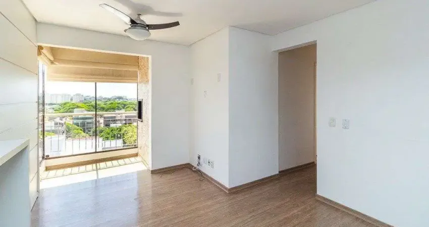 Apartamento com 2 quartos, vaga e sacada e churrasqueira no bairro Sarandi