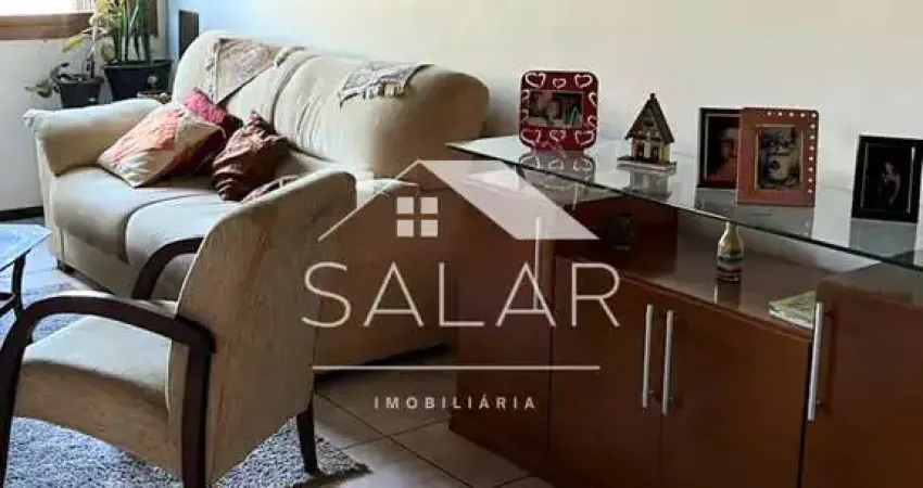 Terreno com duas casas no pátio, Bairro Teresópolis, Porto Alegre, Rio Grande do Sul