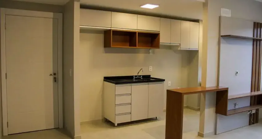 Apartamento 02 dormitórios com 01 suíte e 01 vaga de garagem escriturada