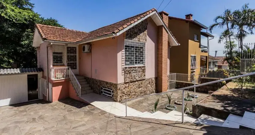 Casa em condomínio fechado com 3 quartos à venda na Acesso das Palmeiras, 283, Santa Tereza, Porto Alegre