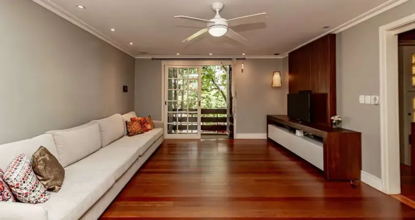 Casa em condomínio fechado com 4 quartos à venda na Rua Jaraguá, 355, Bela Vista, Porto Alegre