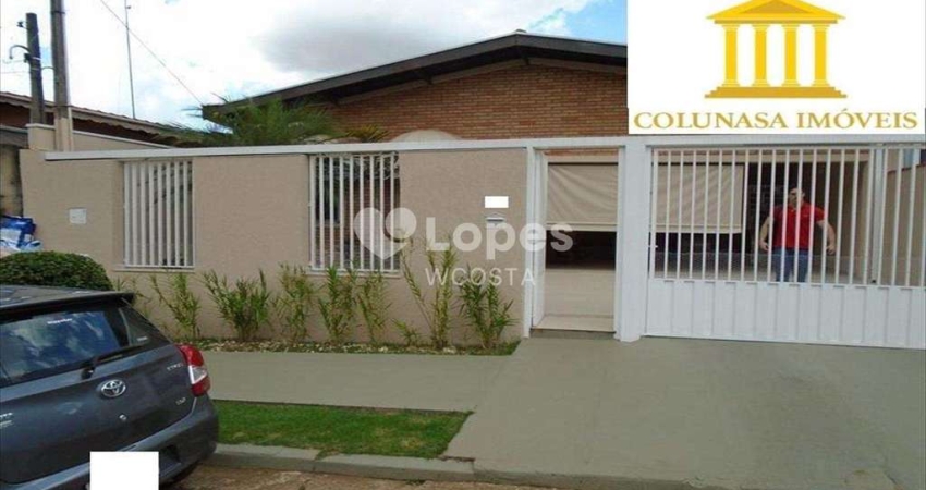 Ótima Casa com 140 m², em terreno de 250 m², 3 Dormitórios, 1 Suíte, no Bairro Bosque de Barão Geraldo, em Campinas-SP.