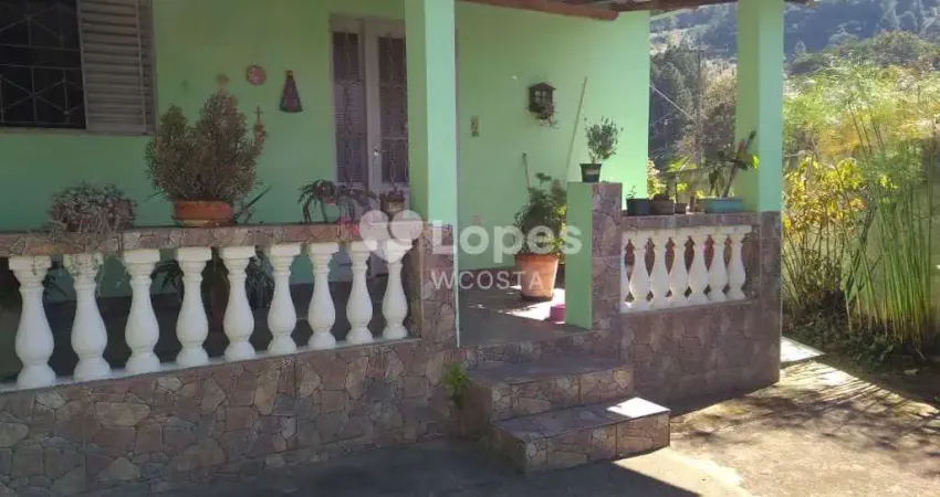 Casa com 2 dorms, Valor Promocional, Serra Negra Aceita Permuta
