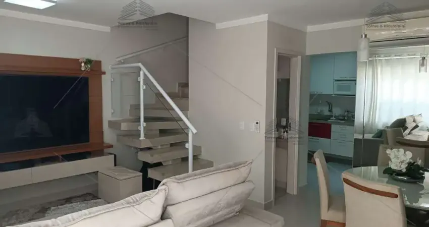 Casa em Condomínio Vila Maria com 2 Quartos, 2 Suítes, Sala 2 Ambientes, Cozinha Planejada, Lavabo, 3 Banheiros, 2 Vagas Cobertas. Espaço Gourmet