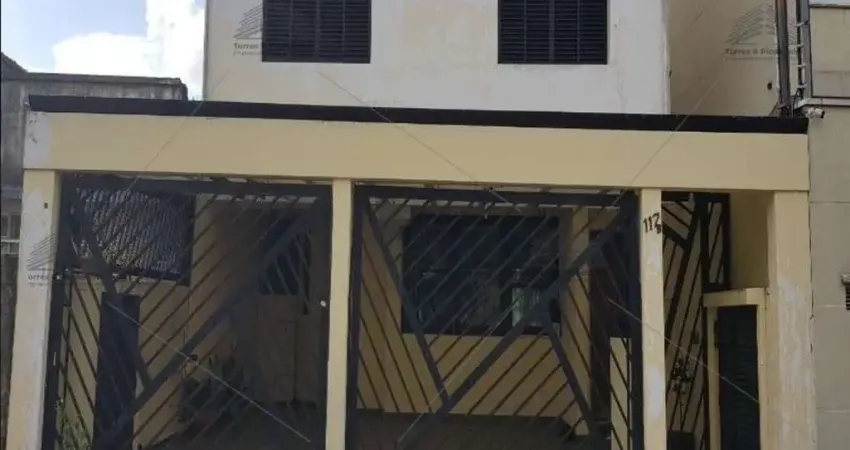 Sobrado a venda de 364m², Vila Monumento, 4 dormitórios, 2 suítes, 6 banheiros, lavanderia, área de serviço, moveis planejados, 2 vagas, churrasqueira