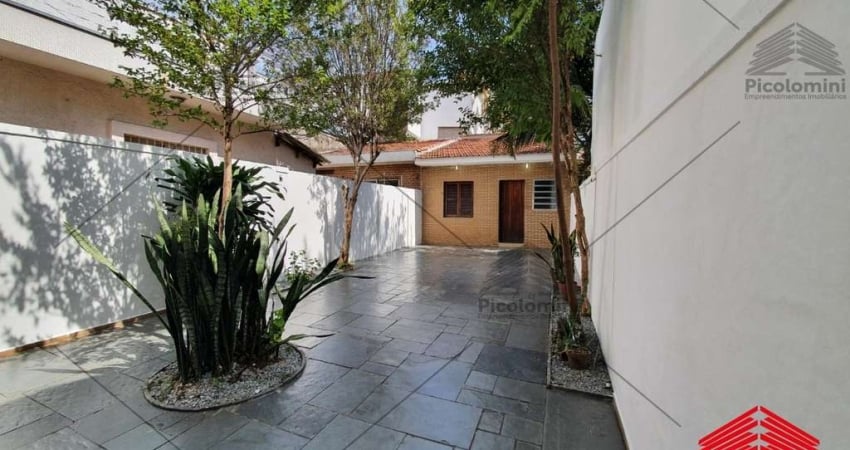 Sobrado na Vila Formosa, com 03  dormitórios, 01 suite, sala ampla, cozinha, 03 banheiros, lavanderia, deposito