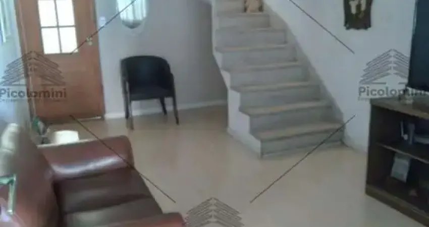Sobrado a venda Mooca com 113 m², 2 quartos, sala, cozinha, 2 banheiros, quinta, 1 vaga de garagem coberta, próximo Igreja São Rafael, Panrico, Hirota