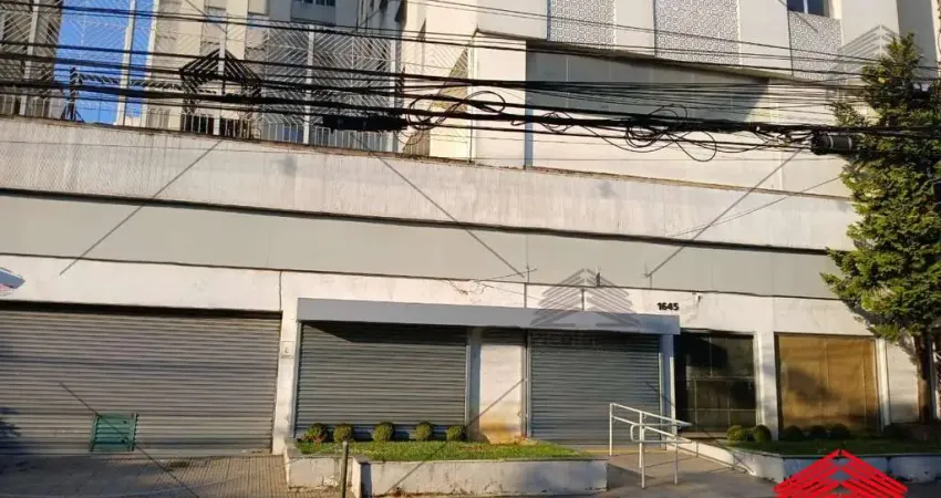 Ponto Comercial, 1374 m², excelente localização, Av. Paes de Barros , antigo  Banco Santander, 26 vagas, 6 banheiros, em frente laboratório CDB