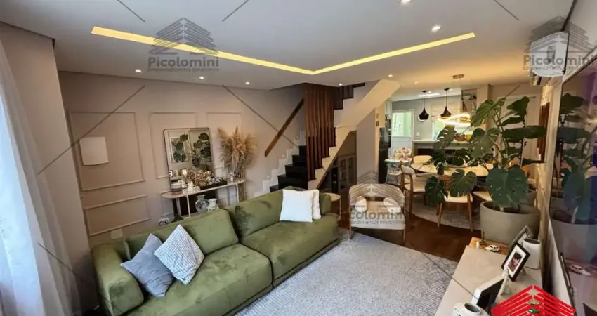 Sobrado de condomínio a venda na Vila Formosa, com 3 suites, cozinha integrada, 2 vagas com deposito, próximo ao futuro metro
