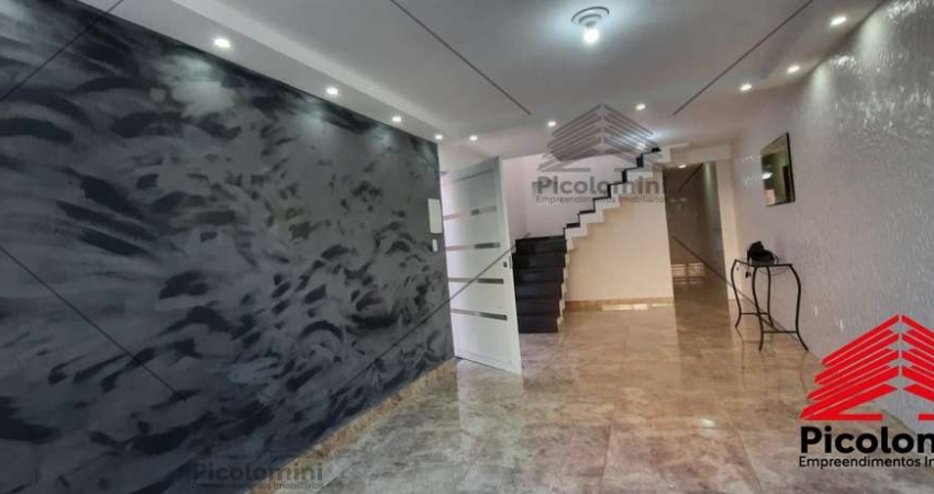 Sobrado Vila Ema 135m2, Próximo a estação São Lucas, terreno 5,5m x 28m, 3 quartos, 1 suíte, espaço Gourmet, 2 vagas de garagem ótimo acabamento