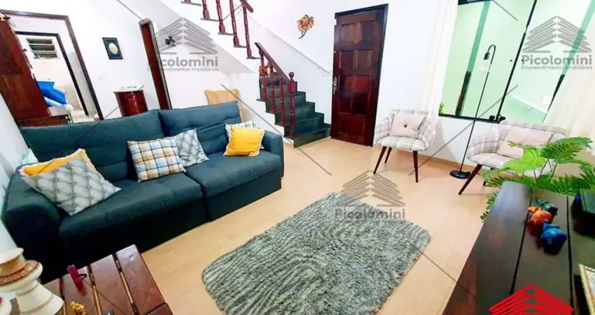 Sobrado à Venda Vila Formosa com 3 quartos, 3 suítes, escritório, cozinha planejada, quintal com churrasqueira, 5 banheiros, 2 vagas e 134m²!