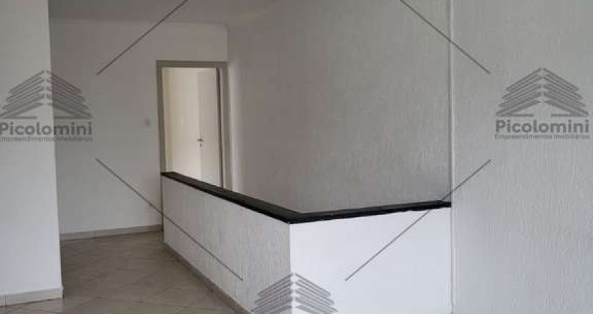 Imperdível casa comercial para locação na Mooca, São Paulo-SP, 2 salas, 1 banheiro, 1 vaga, 80m²!