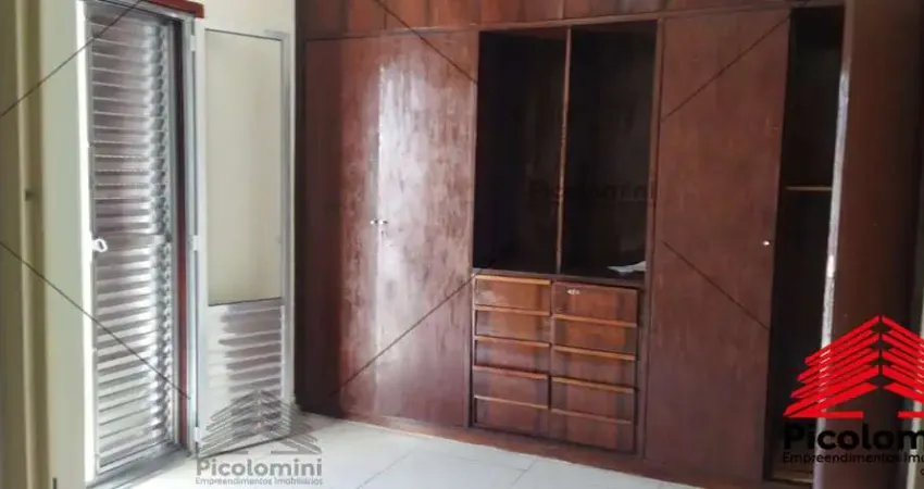 Apartamento para locação de 90m² na Mooca, 2 quartos, 1 banheiro, lavanderia, área de serviço, sala, pintura nova