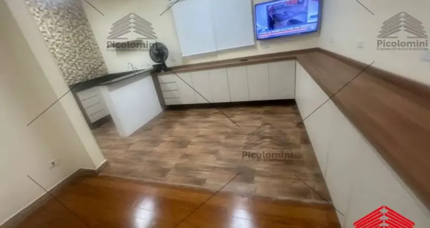 Casa Térrea Comercial para locação no Ipiranga de 80m² 2 salas piso de madeira, copa, cozinha, moveis planejados