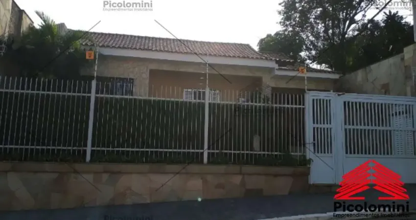 Casa terrea a venda na Vila Ema, com 3 dormitorios, 1 suite, 3 banheiros, 4 vagas, churrasqueira, despensa, prox. ao Monotrilho e Metro Vila Prudente.