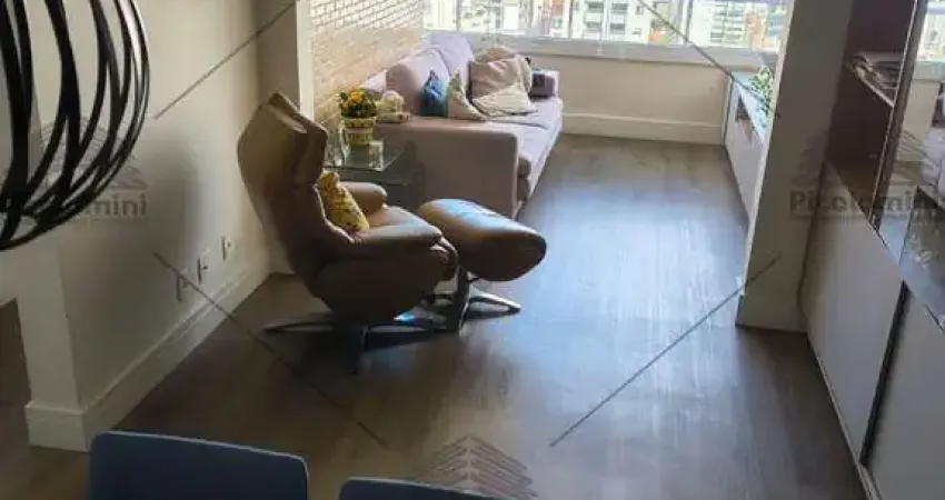 Imperdível oportunidade: Apartamento à venda em São Paulo-SP, Vila Mariana. 2 quartos, 1 suíte, 1 sala, 2 banheiros, 2 vagas de garagem, 68m².