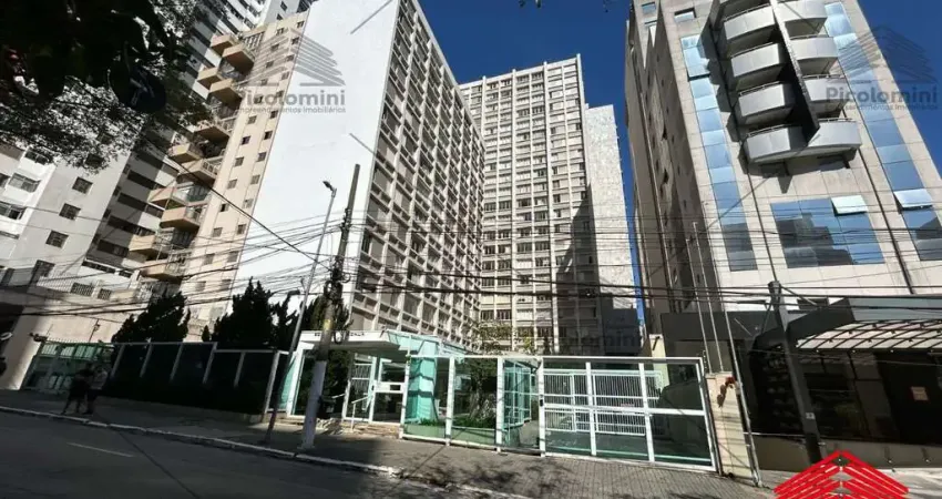 Apartamento Bela Vista, todo reformado, 170 metros 3 dormitórios sendo 1 suíte e 1 vaga de garagem próximo metro Brigadeiro