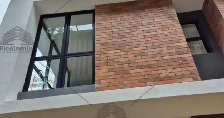 Espetacular Casa à Venda em São Paulo-SP, Campo Belo: 3 quartos, 1 suíte, 3 banheiros, 2 vagas, 214m²!