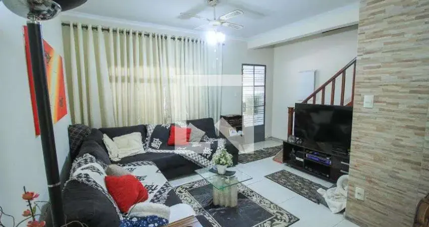 Casa com 3 quartos à venda na Rua Bernardo Saião, 70, Belém, São Paulo