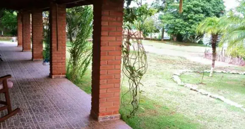 Linda Chácara bairro do laranjal -Atibaia ,muito verde e vista para serra