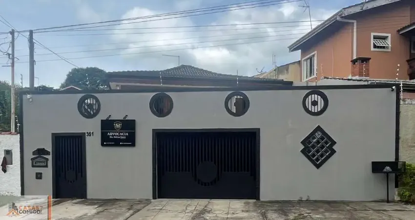 Imperdível! casa de luxo com 7 quartos e 4 suítes no jardim do lago, atibaia-sp: 350m², 2 banheiros, 1 sala e 3 vagas de garagem.