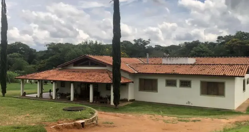 Sítio comercial no jardim estância brasil, atibaia-sp  10 quartos, 5 suítes, 3 salas, 10 banheiros, 20 vagas - 37.000m².