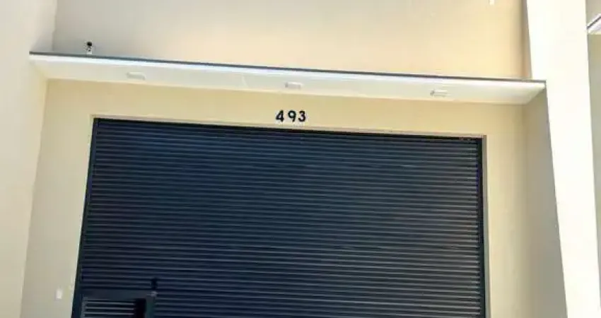 Apresentamos um galpão comercial com 2 salas, 2 banheiros, 6 vagas de garagem e uma área total de 186,00 m2.