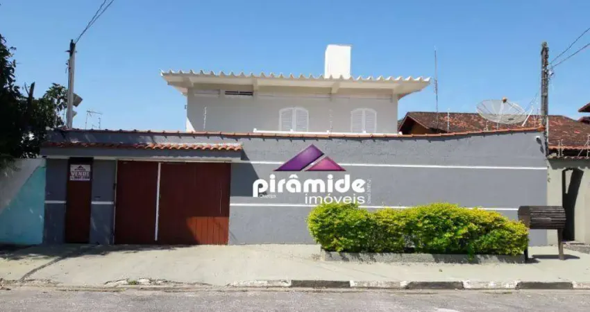 Casa com 4 dormitórios à venda, 240 m² por R$ 900.000,00 - Indaiá - Caraguatatuba/SP