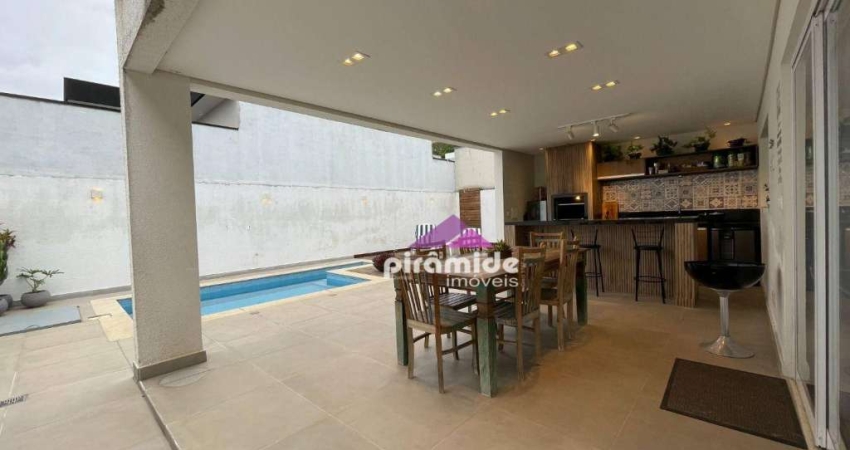 Casa com 3 dormitórios à venda, 240 m² por R$ 1.500.000,00 - Condomínio Terras do Vale - Caçapava/SP