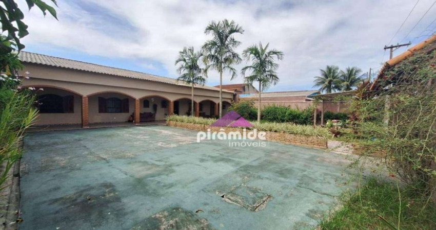 Casa à venda, 371 m² por R$ 690.000,00 - Porto Novo - Caraguatatuba/SP