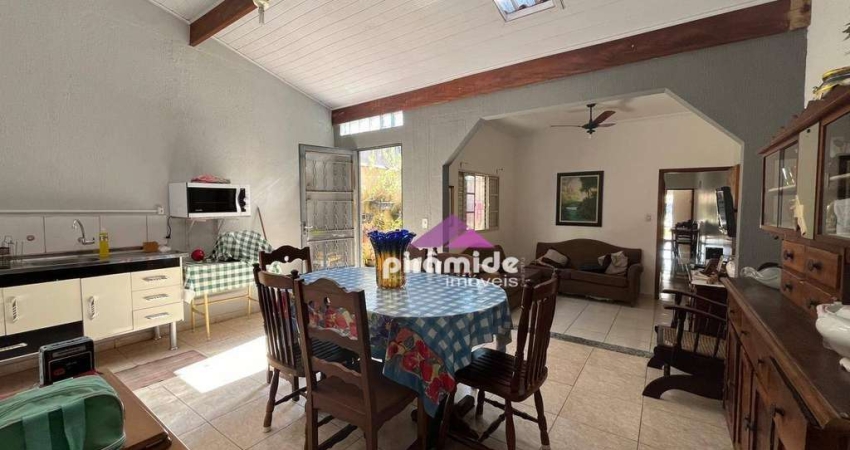 Casa com 3 dormitórios à venda, 120 m² por R$ 375.000,00 - Jardim Limoeiro - São José dos Campos/SP