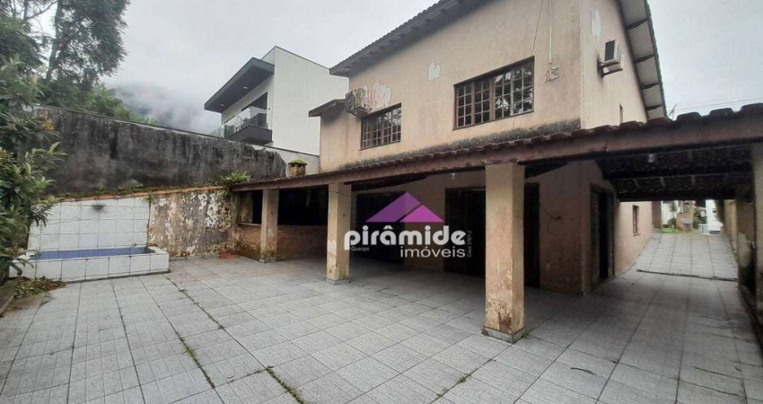 Casa com 4 dormitórios à venda, 300 m² por R$ 950.000,00 - Massaguaçu - Caraguatatuba/SP