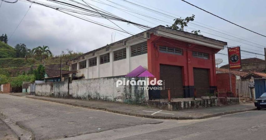 Galpão à venda, 276 m² por R$ 690.000,00 - Centro - Caraguatatuba/SP