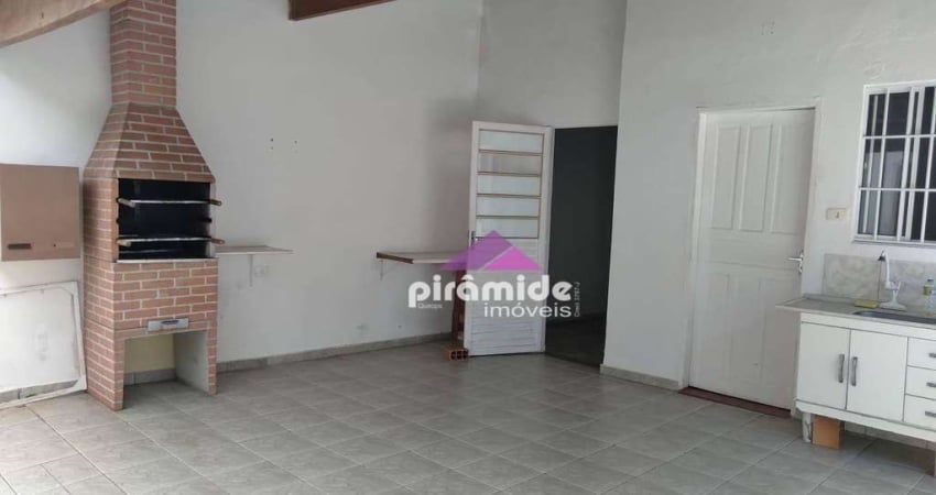 Casa com 3 dormitórios à venda, 90 m² por R$ 650.000,00 - Conjunto Residencial Vale dos Pinheiros - São José dos Campos/SP