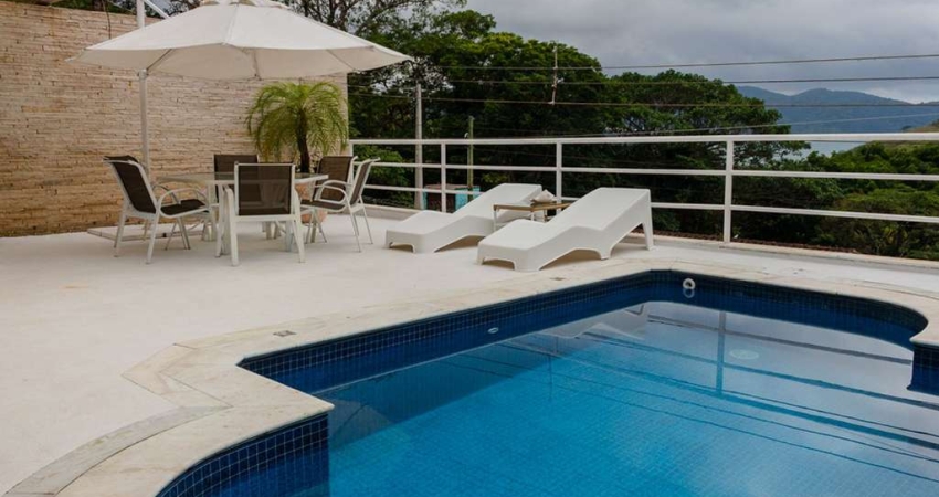 Casa com 6 dormitórios à venda, 800 m² por R$ 4.000.000,00 - Cocanha - Caraguatatuba/SP