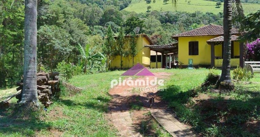 Chácara com 2 dormitórios à venda, 12000 m² por R$ 570.000,00 - Anhunas - Itajubá/MG