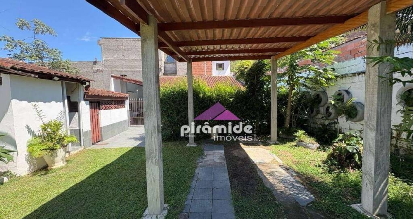 Casa com 2 dormitórios à venda, 102 m² por R$ 320.000,00 - Tinga - Caraguatatuba/SP