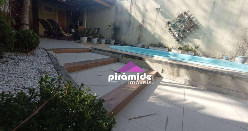 Casa com 3 dormitórios à venda, 150 m² por R$ 850.000,00 - Jardim das Flores - São José dos Campos/SP