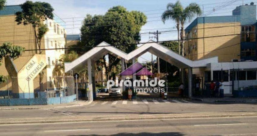 Apartamento com 2 dormitórios à venda, 45 m² por R$ 233.000,00 - Vila Industrial - São José dos Campos/SP