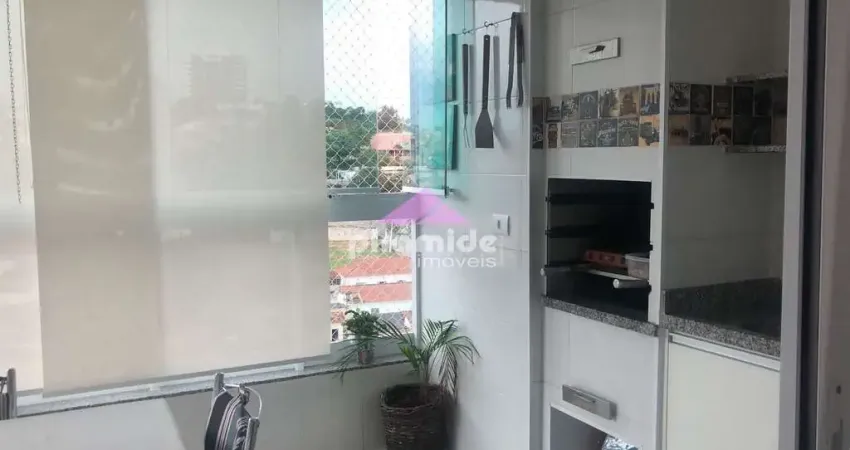 Apartamento com 3 dormitórios à venda, 93 m² por R$ 650.000,00 - Centro - Jacareí/SP
