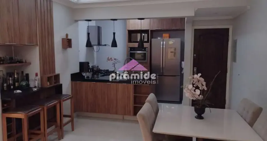 Apartamento com 3 dormitórios à venda, 90 m² por R$ 650.000,00 - Centro - São José dos Campos/SP