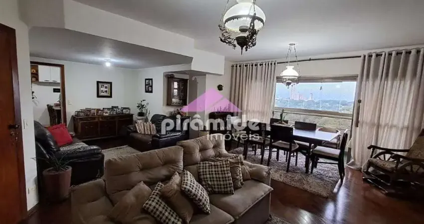 Apartamento 170m² com 4 Dormitórios e Vista para o Banhado à Venda por R$ 950.000 no Centro – São J