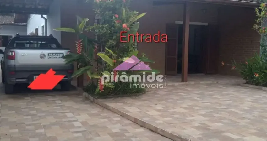 Casa com 4 dormitórios à venda, 156 m² por R$ 700.000,00 - Perequê-Mirim - Ubatuba/SP