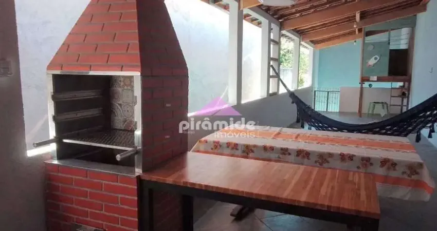 Casa com 3 dormitórios à venda, 172 m² por R$ 640.000,00 - Vila Tatetuba - São José dos Campos/SP