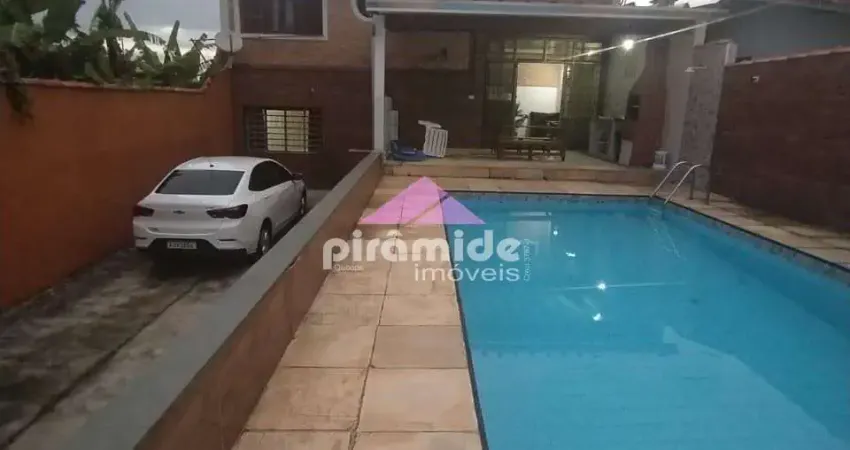 Casa com 3 dormitórios à venda, 199 m² por R$ 650.000,00 - Praia das Palmeiras - Caraguatatuba/SP