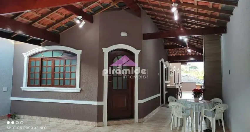 Casa com 3 dormitórios à venda, 130 m² por R$ 660.000,00 - Villa Branca - Jacareí/SP