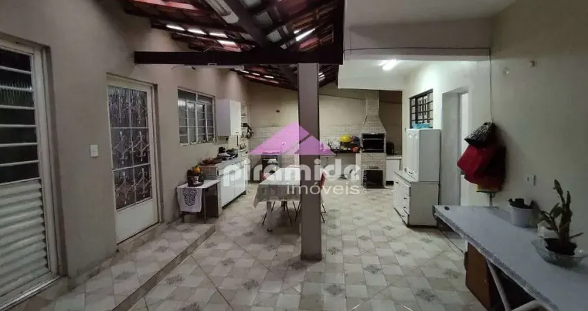 Casa com 5 dormitórios à venda, 261 m² por R$ 672.000,00 - Jardim Satélite - São José dos Campos/SP